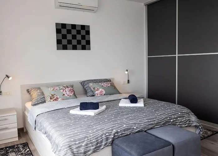 Natura Apartment *